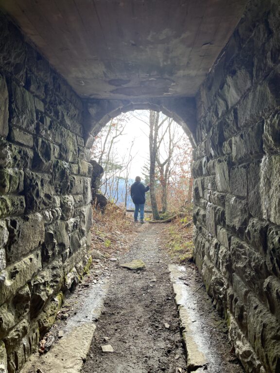 Thomas Divide Tunnel