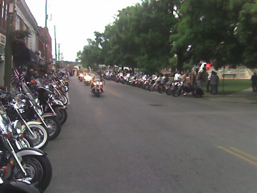Memorial Ride from downtown Sevierville. 5/29/05

