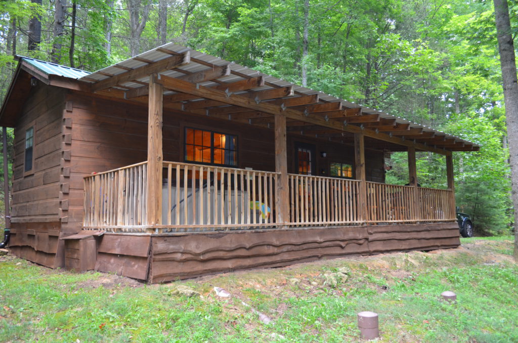 Hot Springs Log Cabins - The Pine