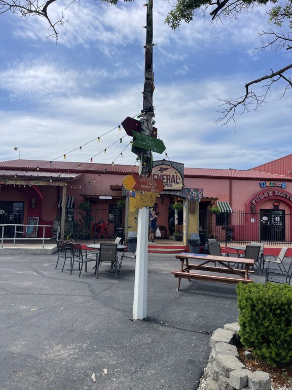 Uranus Fudge Factory Hwy 66 sign