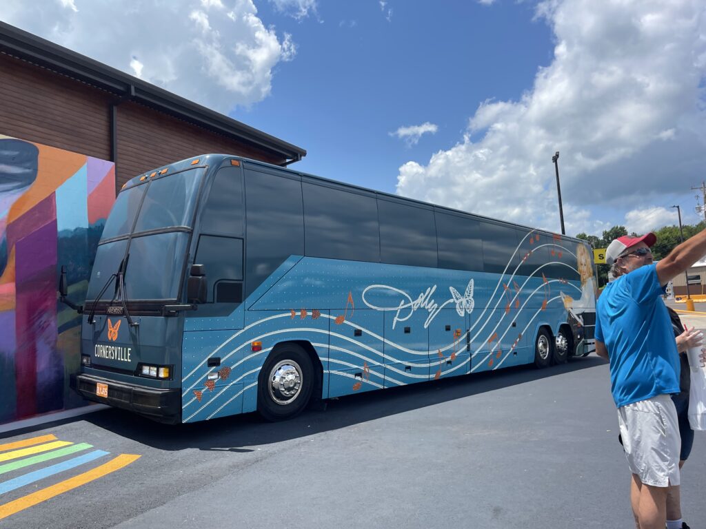 Dolly's Tour Bus